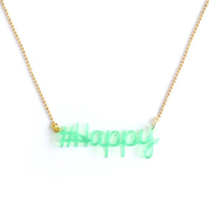 all-things-we-like-gerecycled-ketting-plastic-happy