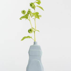 foekje-fleur-porcelain-bottle-vase-#19-lavendel